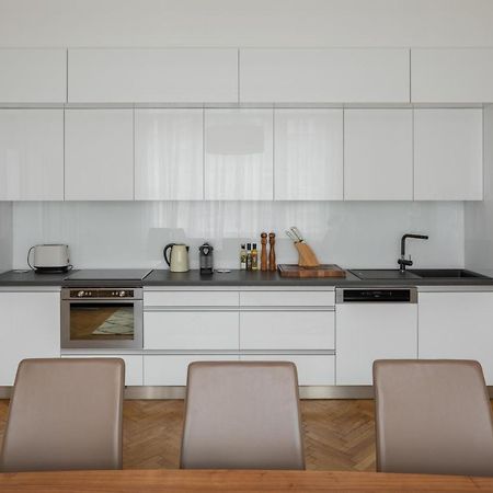 Deluxe Apartment In Old Town By Prague Days Екстер'єр фото